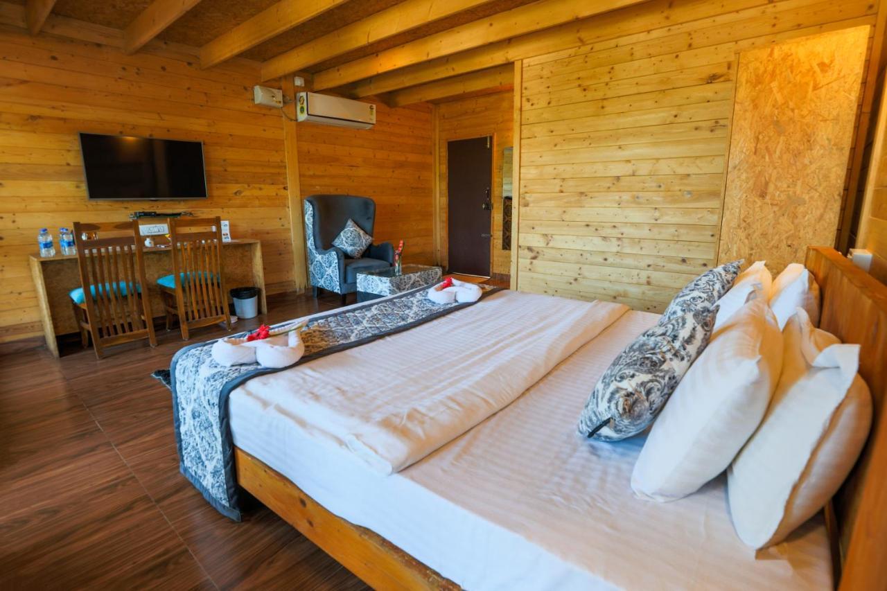 The Blossom Resort - Chikmagalūr Exteriör bild