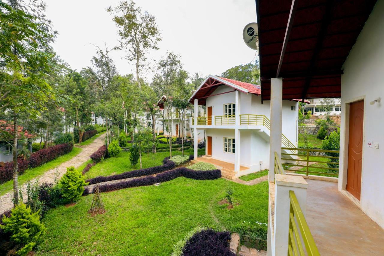 The Blossom Resort - Chikmagalūr Exteriör bild